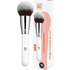 Ilū Large Powder Brush 209 1ut