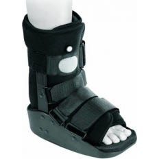 DJO Botte Marche Maxtrax Air Courte L