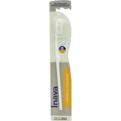 Inava Brosse À Dents Chirurgicale 15/100