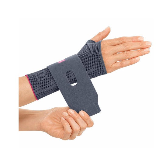 Manumed Active Thumb Orthosis Right Hand T3 1pc