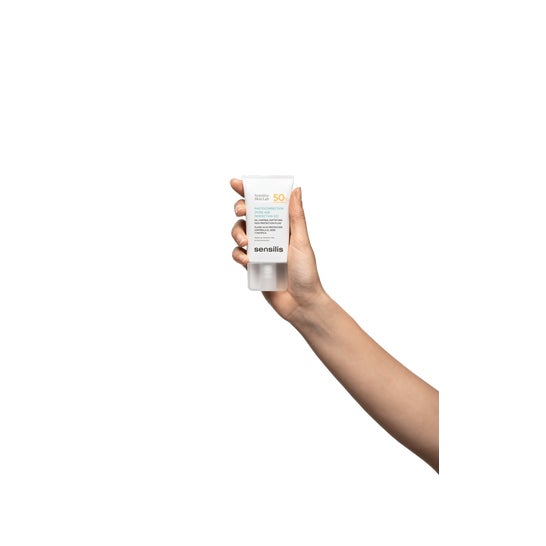 Sensilis Photocorrection [Pure Age Perfection 50] Fluide Séborégulateur Matifiant SPF50+ 40ml
