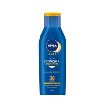 Nivea Sun Protège Et Hydrate Lait Solaire SPF30 200ml